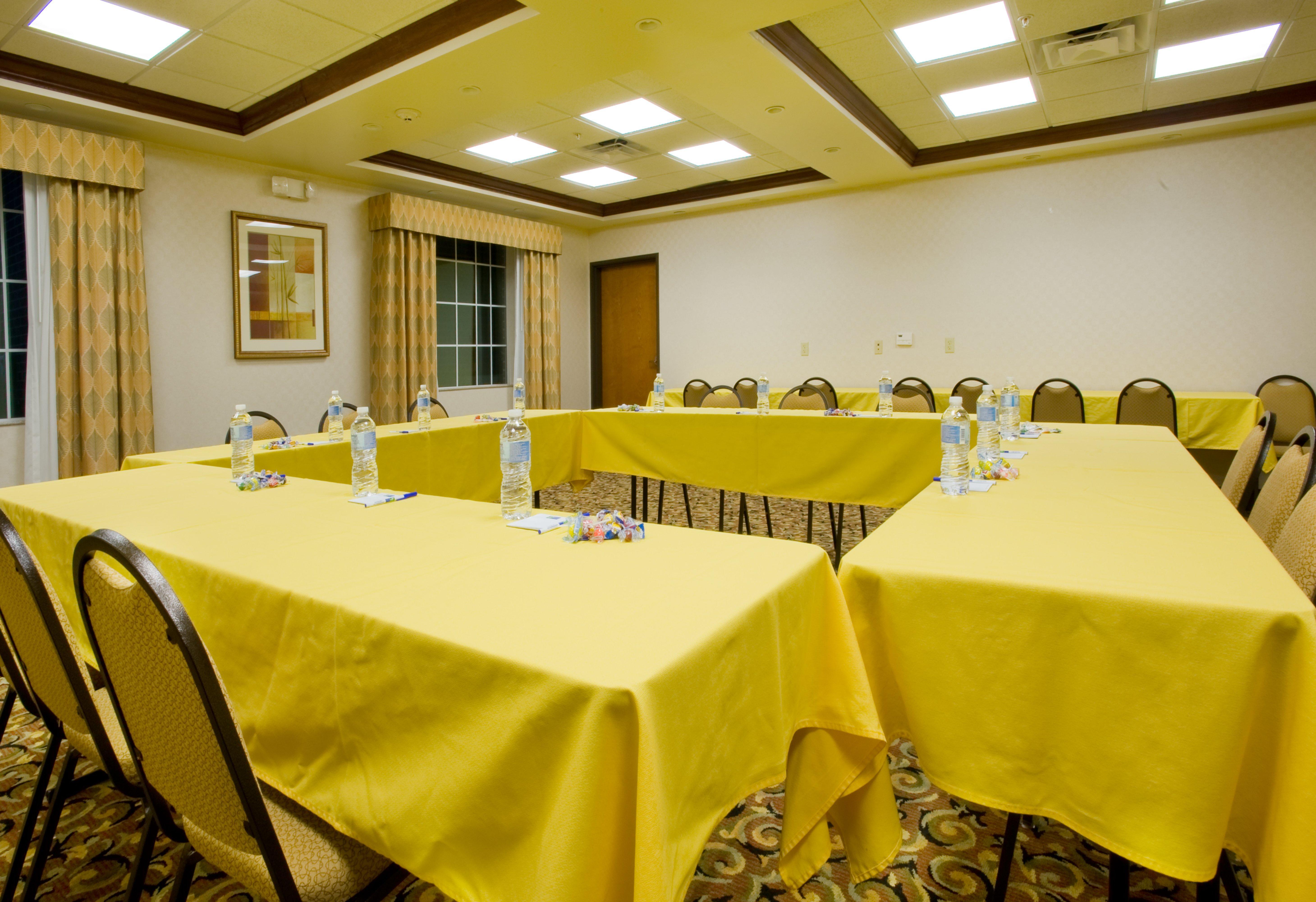 Holiday Inn Express Hotel & Suites Levelland By Ihg Εξωτερικό φωτογραφία